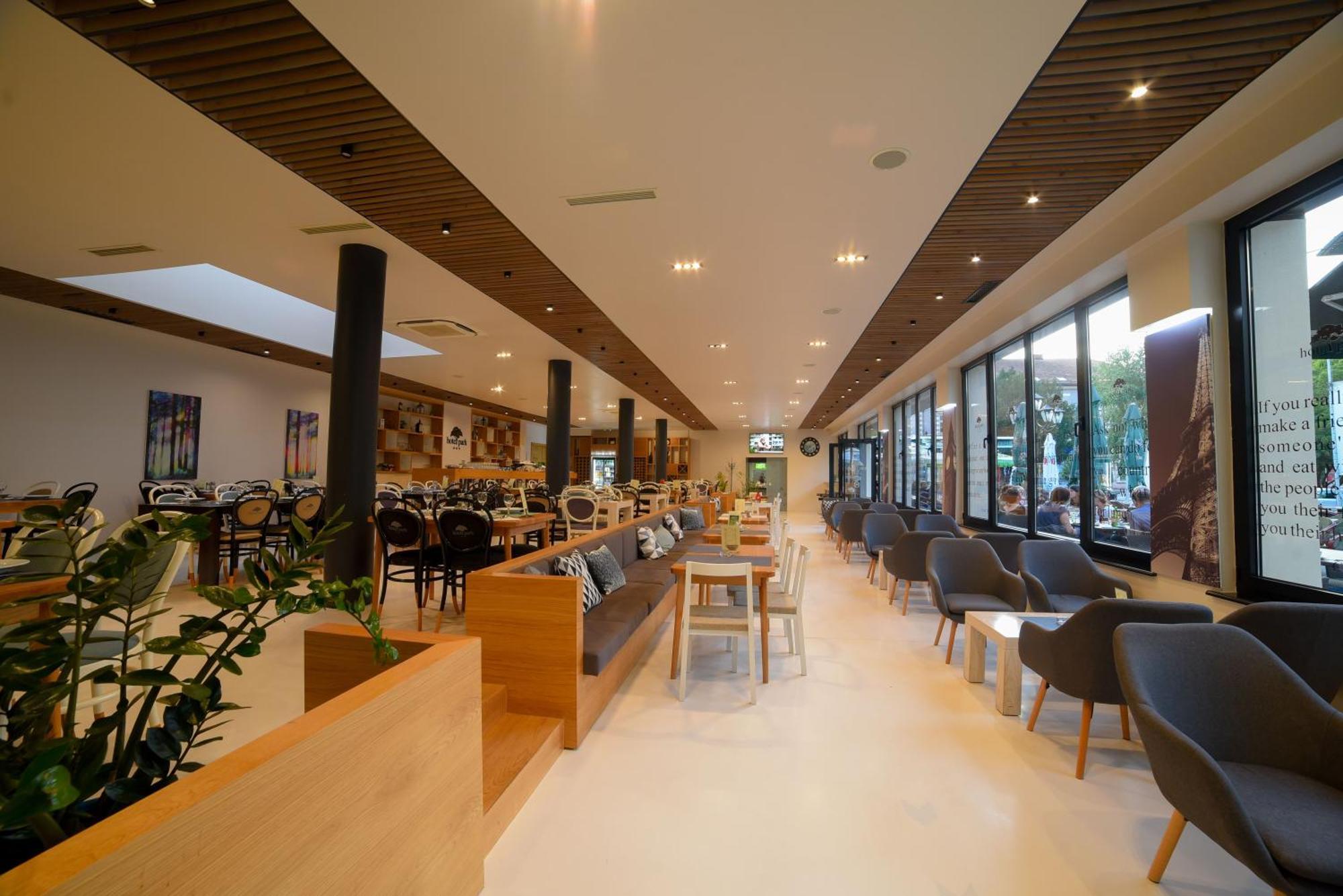 Park Hotel Bihać 外观 照片