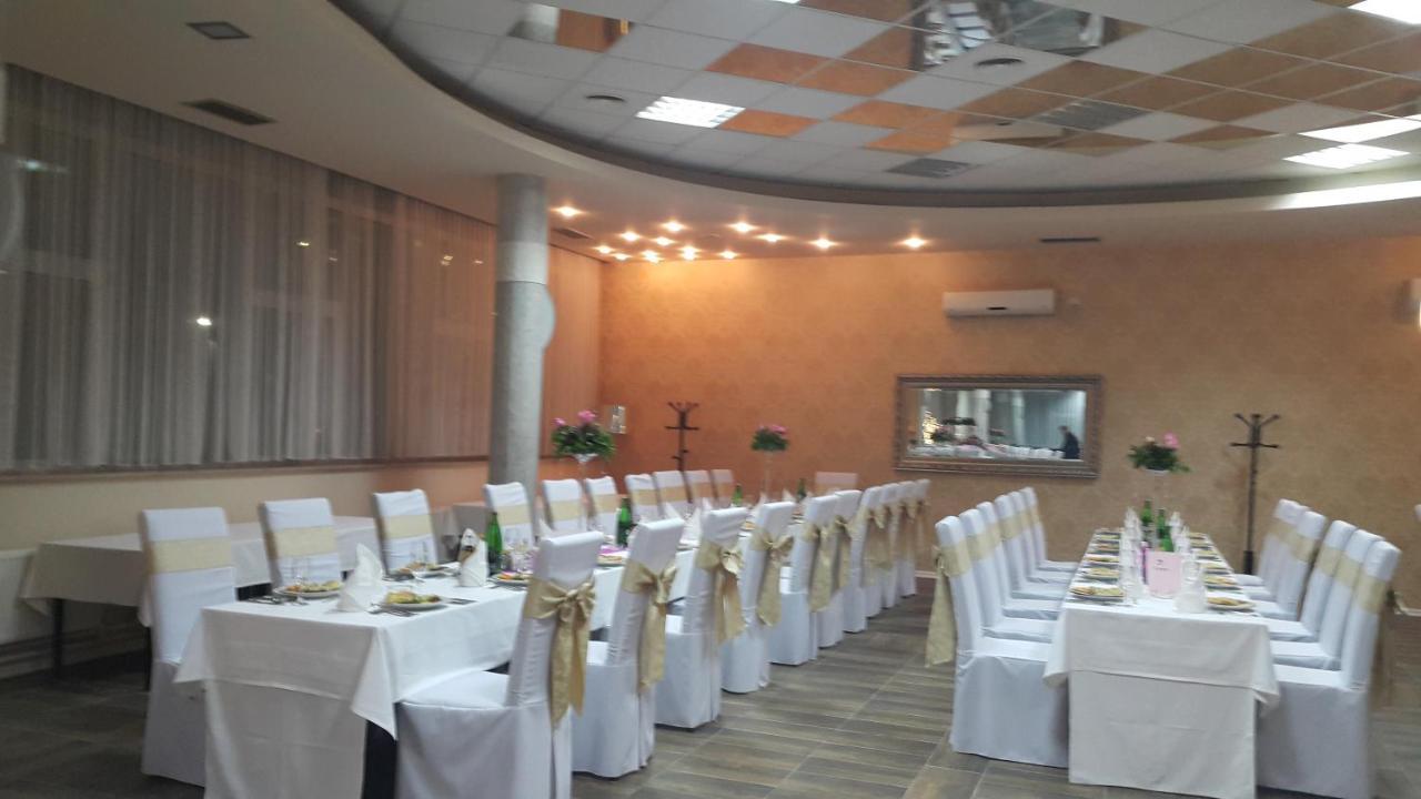 Park Hotel Bihać 外观 照片